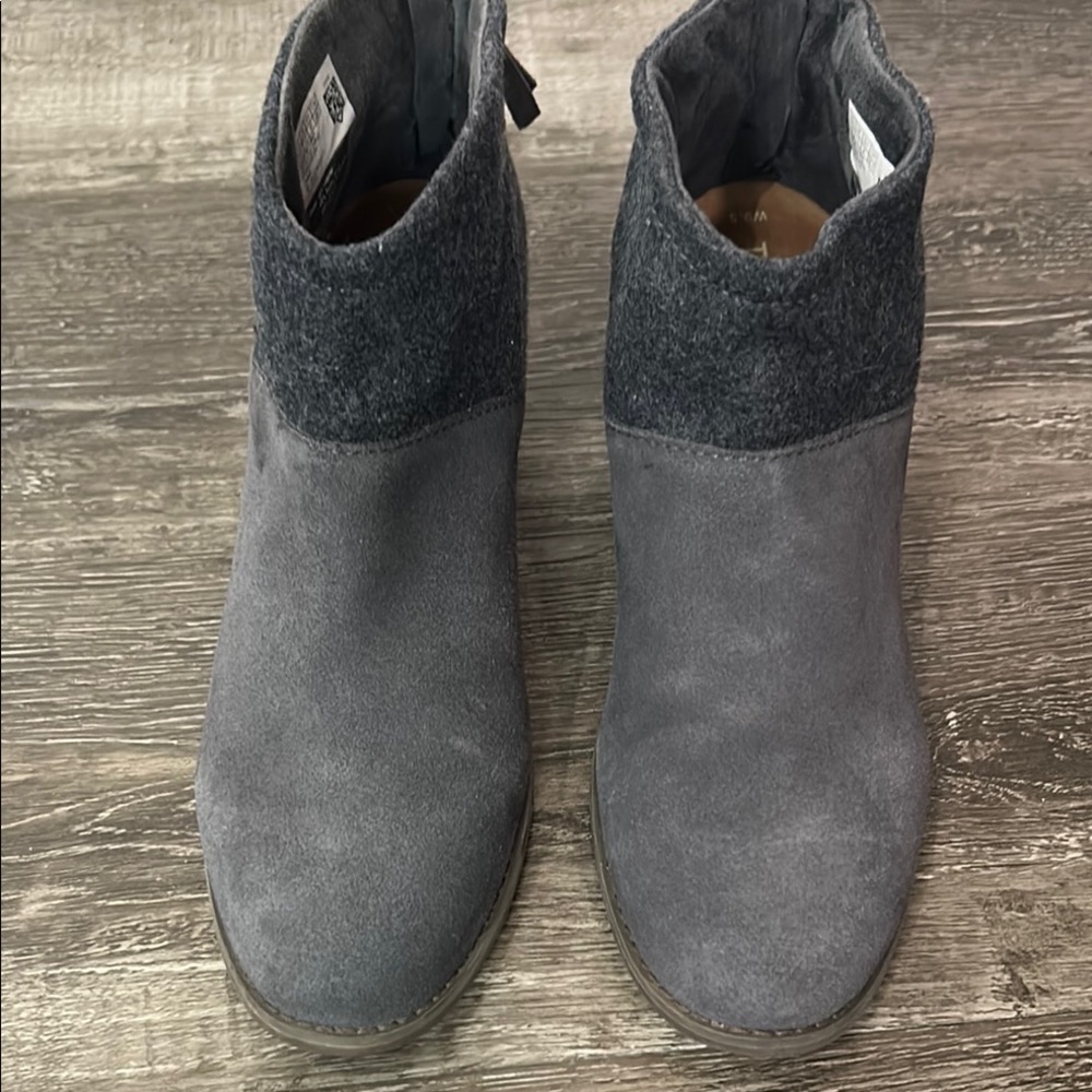 Toms Lacey Charcoal Ankle Booties Size 9.5 - Picture 5 of 8